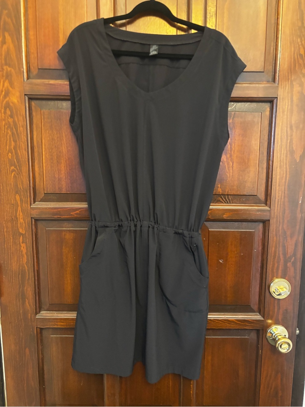 Prana Black V-Neck Mini Dress EUC